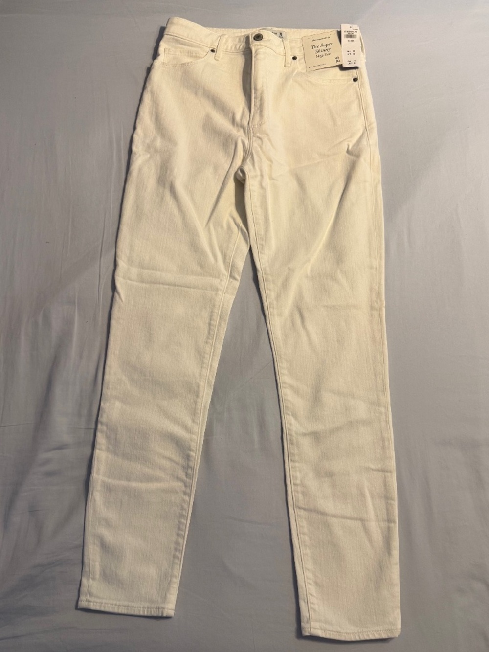 Abercrombie & Fitch "The Super Skinny" High Rise Jeans *NWT*